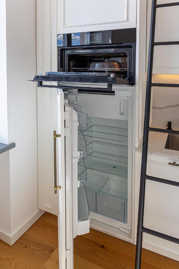 Ministerija Loft Apartment With Parking & Ac Κάουνας Εξωτερικό φωτογραφία